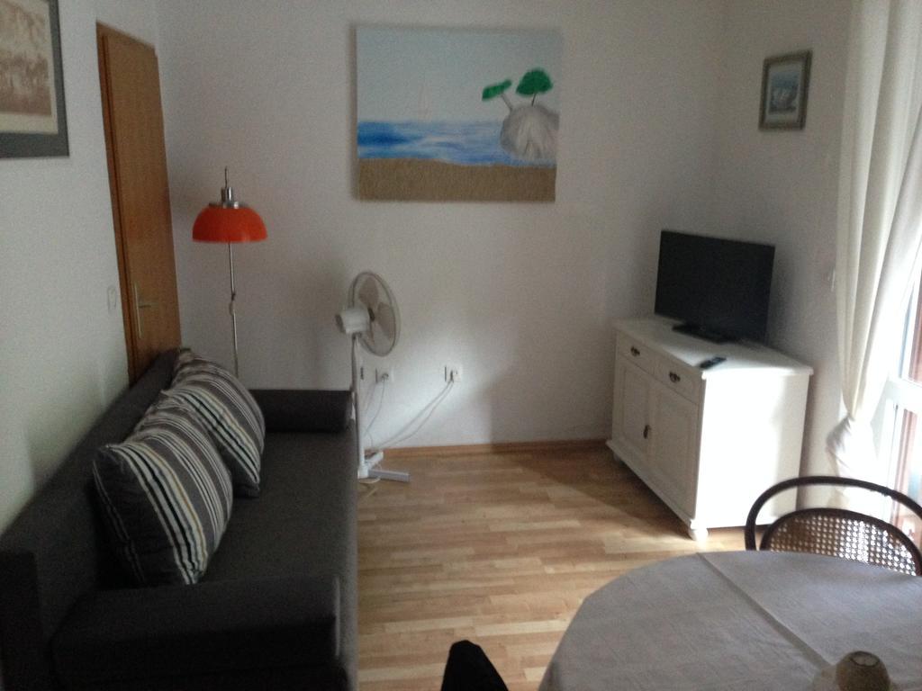 Apartments Villa Karme Brela Chambre photo